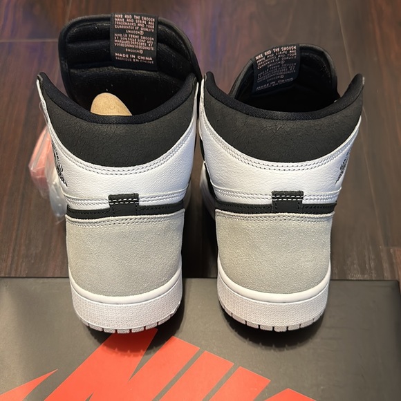 ‼️SOLD‼️ Air Jordan 1 Retro High OG “Bleached Coral/Stage Haze” - Picture 5 of 9